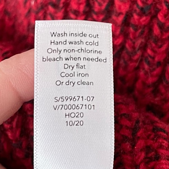 Athleta Red Knit Crewneck Sweater - Picture 4 of 4